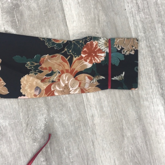 Floral Cardigan - Picture 2 of 3